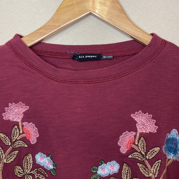 Blu Pepper Ruffle Sleeve Floral Embroidered Maroon Sweater Style BA7708 M - Picture 9 of 9